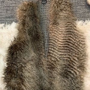 Ella moss fur vest
